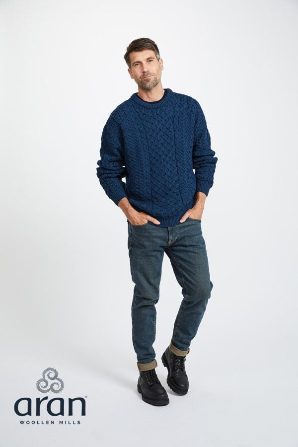 2022_PSF_A823_303_7 A823 303 Aran Sweater Blue