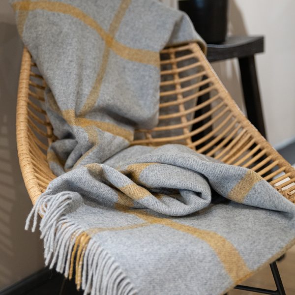 3136 - Merino Lambswool Blanket Grey Mustard Check 7