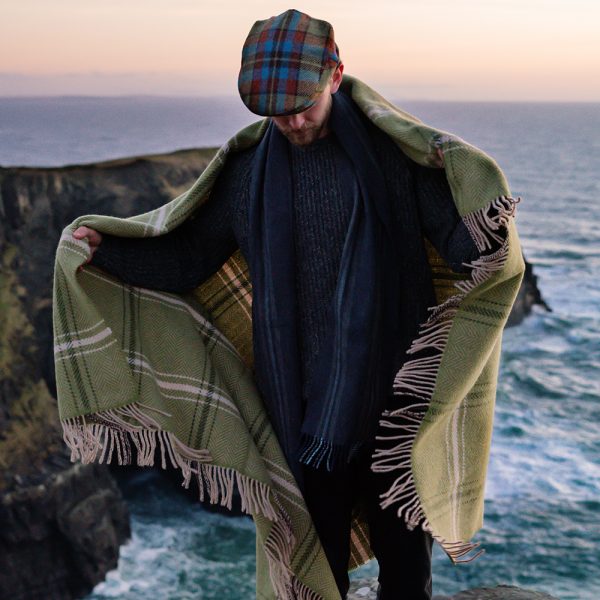 1467 - Merino Wool Cashmere Throw Green Beige Cream Overcheck 5 1467 - Merino Wool Cashmere Throw Green Beige Cream Overcheck 5