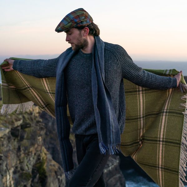 1467 - Merino Wool Cashmere Throw Green Beige Cream Overcheck 8 1467 - Merino Wool Cashmere Throw Green Beige Cream Overcheck 8