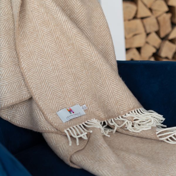 1475 - Merino Wool Cashmere Throw Beige Herringbone 4 1475 - Merino Wool Cashmere Throw Beige Herringbone 4