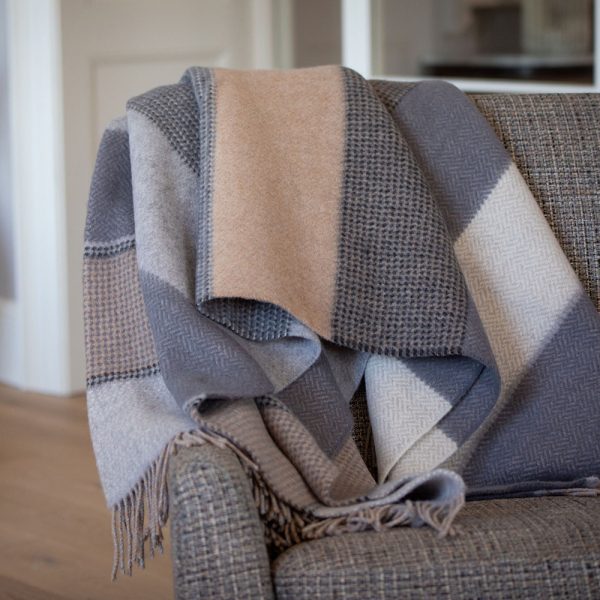 1490 - Merino Wool Cashmere Throw Grey Stone Beige Stripe 4