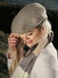 TC H35 - Irish Tweed Cap Green Beige Houndstooth 5