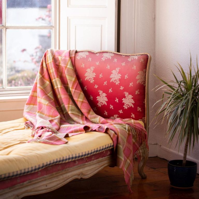 From Cottagecore to Contemporary: How to Choose a John Hanly Throw for Your Home’s Style